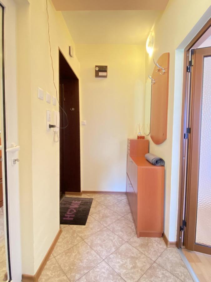 Sunny Central Apartment With Tv & Wi-Fi Stara Zagora Esterno foto