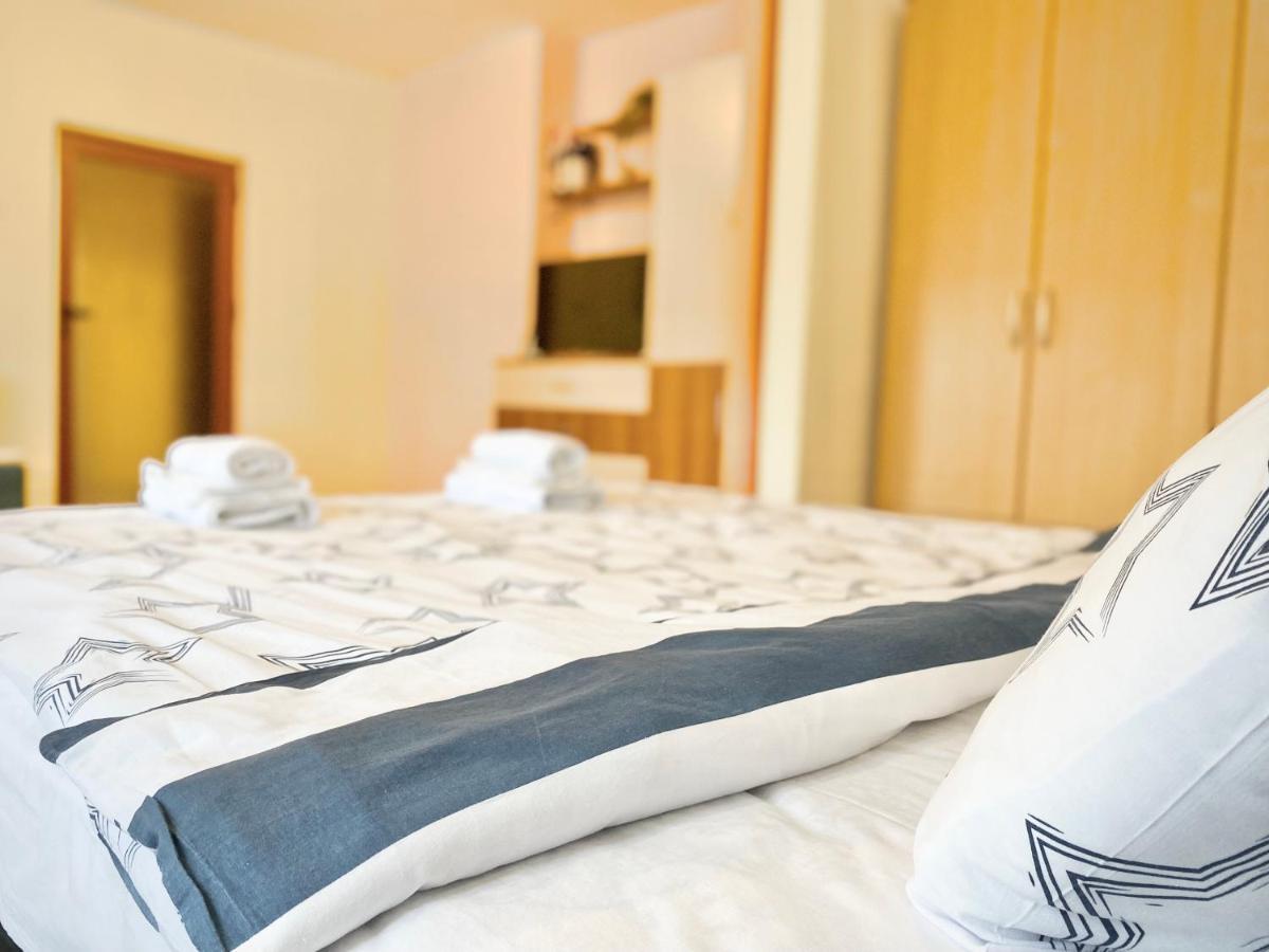 Sunny Central Apartment With Tv & Wi-Fi Stara Zagora Esterno foto